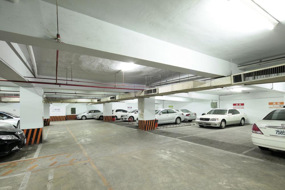 Lincoln Hotel Tainan Exterior foto